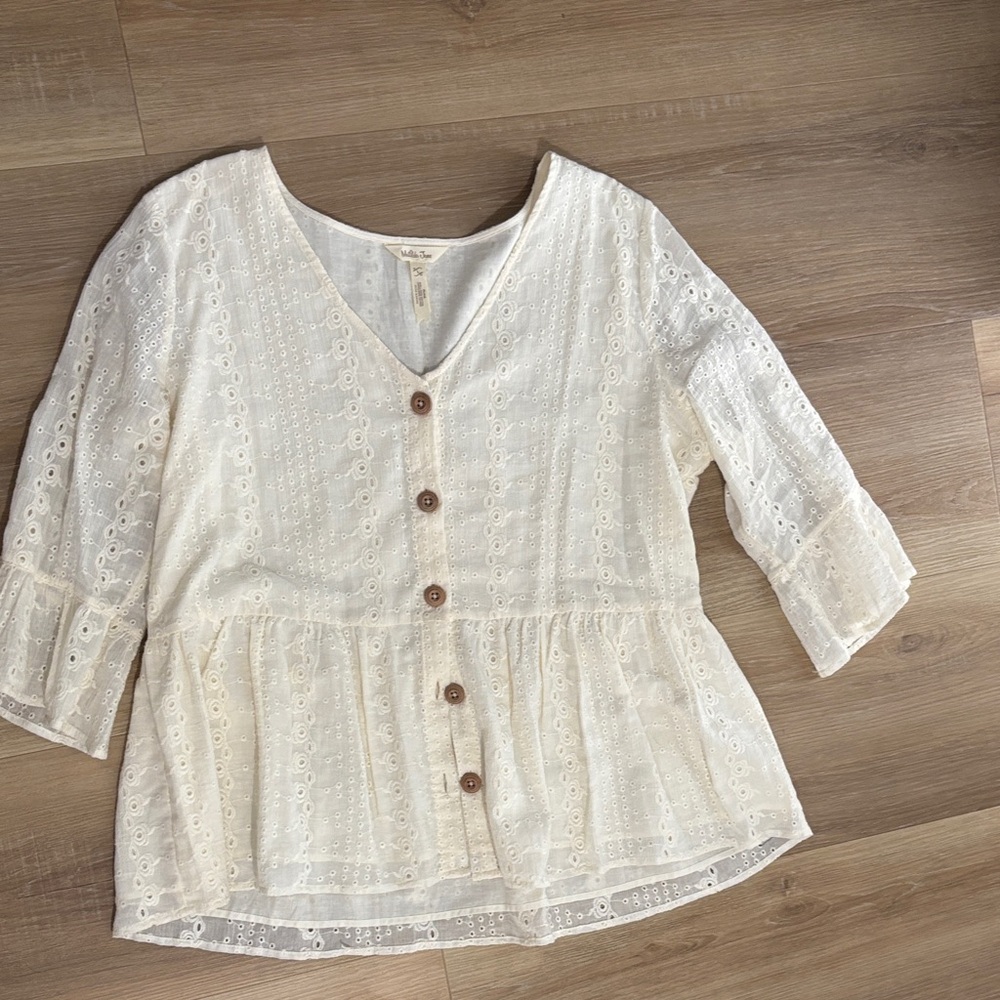 Matilda Jane Large Cream Button-Down Blouse